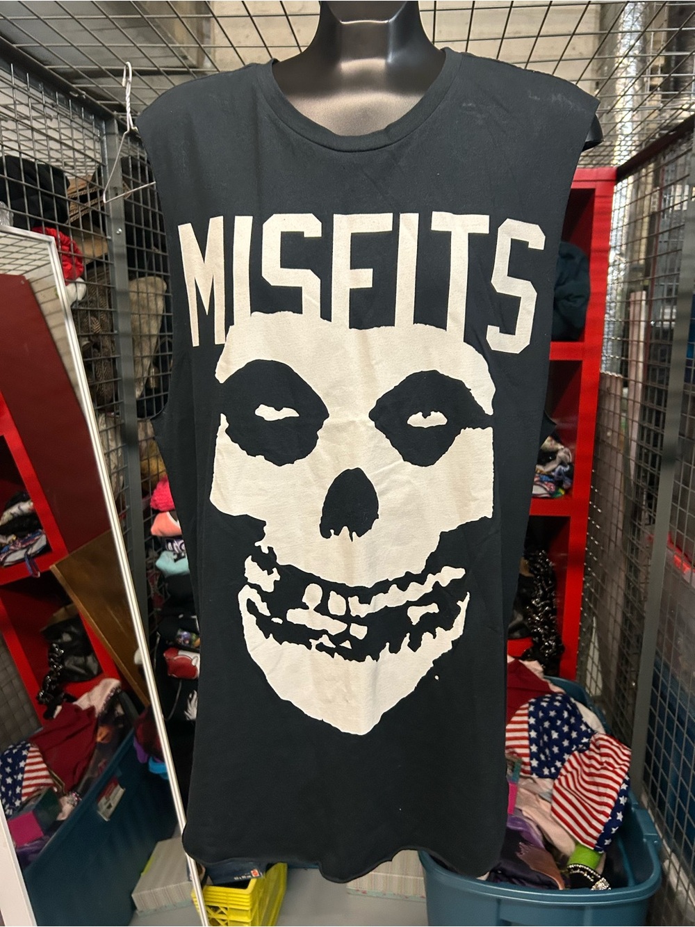 New awesome MISFITS Band punk large Graphic Muscle Tee - Black L